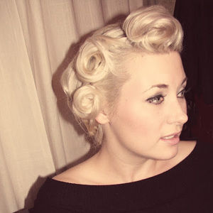 Meet your Posher, Romeyne